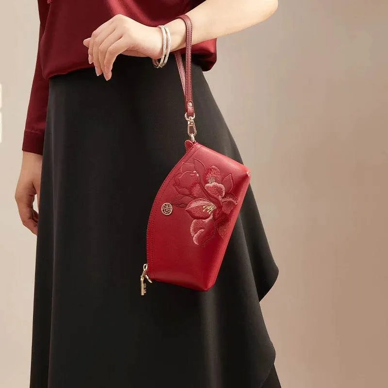 Embroidery Leather Red Magnolia Women‘s Handbag Wallet