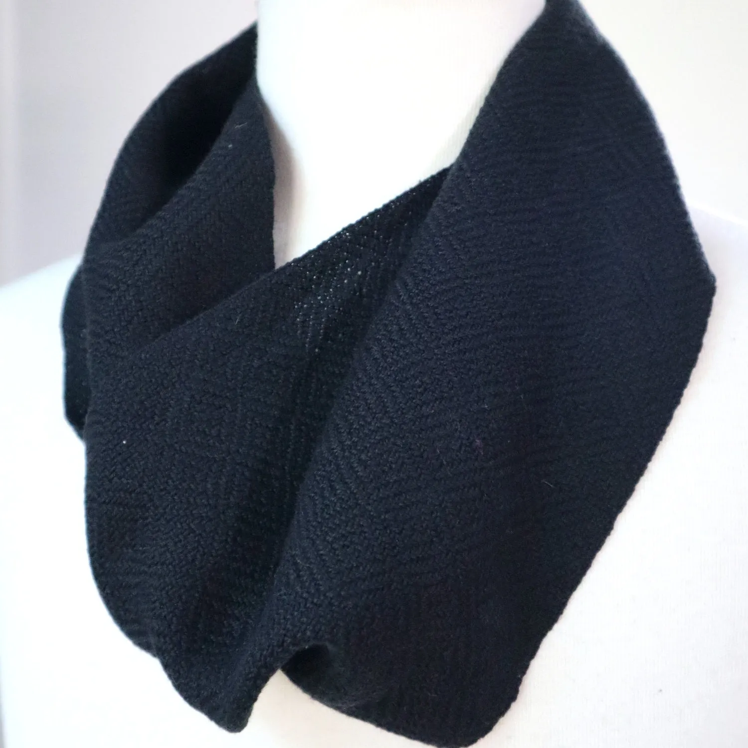 Handwoven Infinity Scarf - Cravat - Black