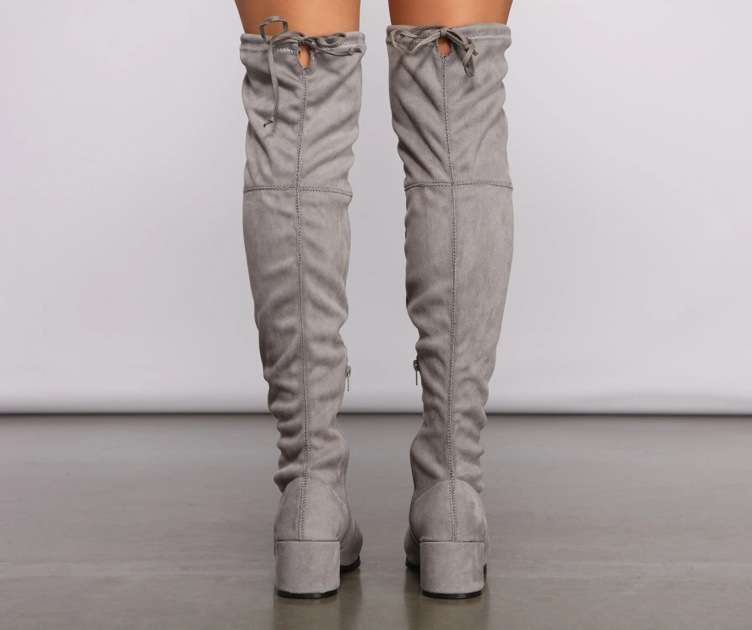 Stylish Must-Have Over The Knee Block Heel Boots